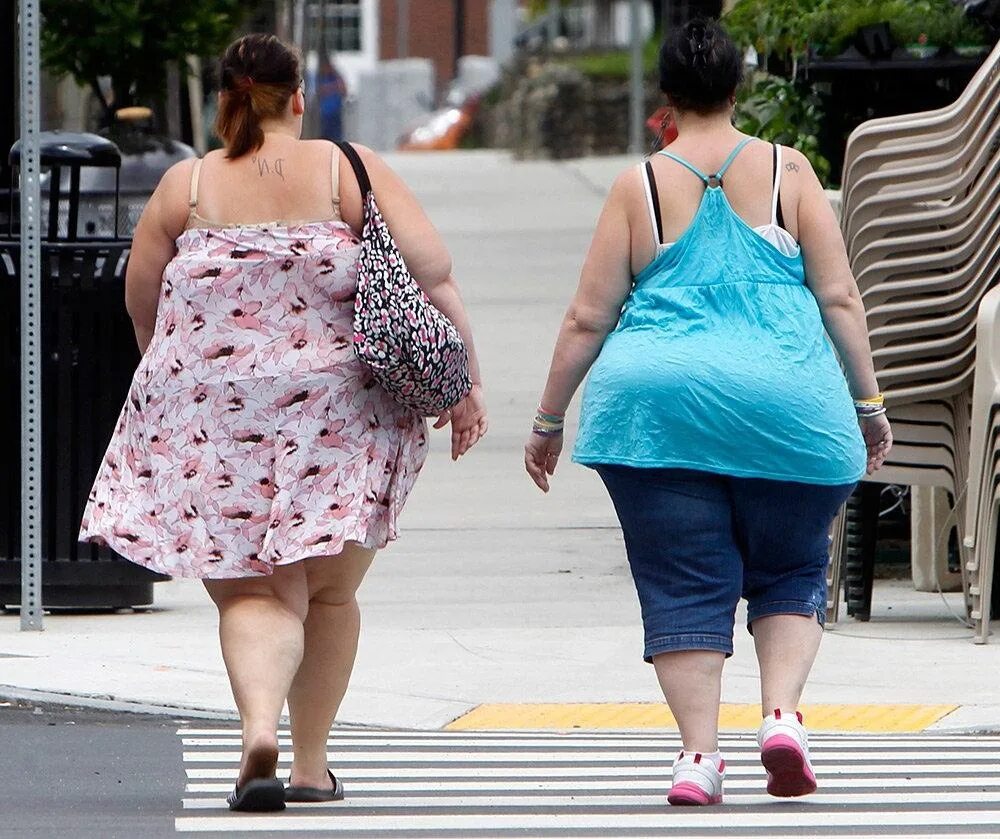 ноги полных людей