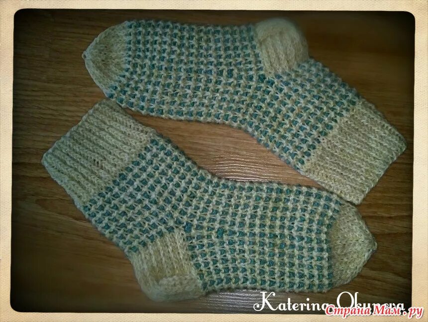 Носки ленивым жаккардом спицами. Мужские носки ленивым жаккардом. Носки ленивым жаккардом спицами. Носки ленивым жаккардом. Носки ленивым жаккардом.