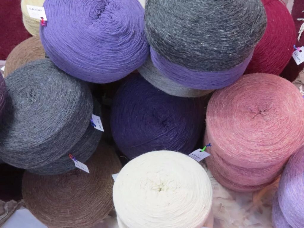 Оптовые магазины пряжи. Klubok shop магазин пряжи. Пряжа на первомайской 77 екатеринбург. Пасма екатеринбург интернет магазин. 1 пасма.