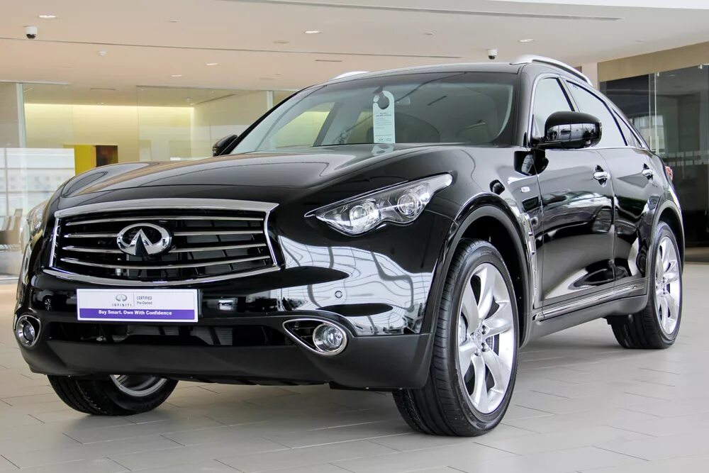 Инфинити машина страна. Infiniti qx70. Инфинити gtx350. Инфинити 370s. Инфинити машина производитель марка.