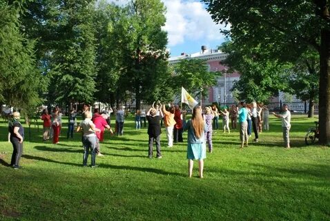 Академия 33