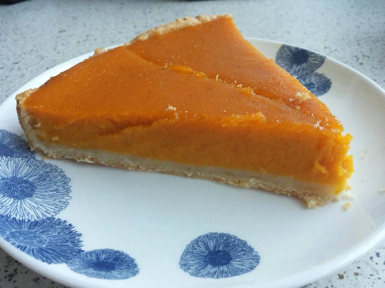 Торт из тыквы и творога. Торт из тыквы рецепты без выпечки. Торт из тыквы без выпечки. Морковно-тыквенный торт. Тыквенный чизкейк cookforfun.