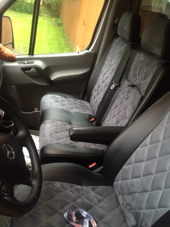 Мерседес спринтер чехлы сиденья. Mercedes sprinter 2007 салон. чехлы на мерседес спринтер 906. мерседес спринтер 2007 года салон. чехлы мерседес спринтер 906 1+2.