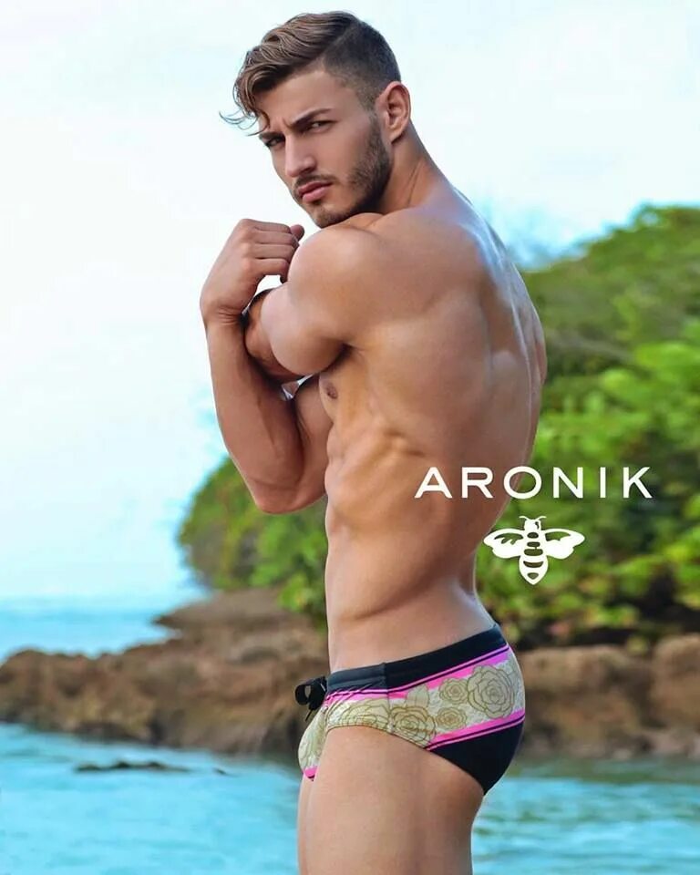 Under male. Кевин дэвид. jay torres aronik. dan rockwell aronik underwear. michael dean aronik swimwear без трусов.