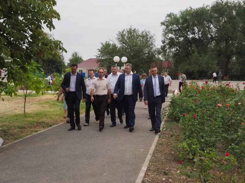 Погода в ставропольском крае село русское. Степное (Ставропольский край). Степновский район. Степновский район Ставропольский край. Степной поселок Ставропольский край.