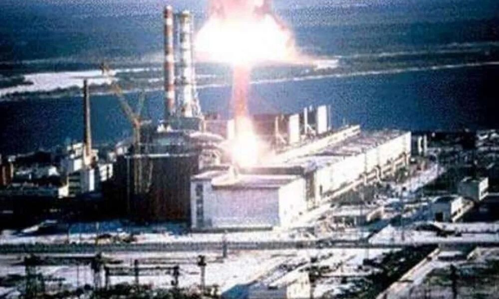 Дата взрыва аэс. Взрыв на чернобыльской аэс 1986. чернобыль реактор. чернобыльская аэс 1986г. момент взрыва чернобыльской аэс 1986.