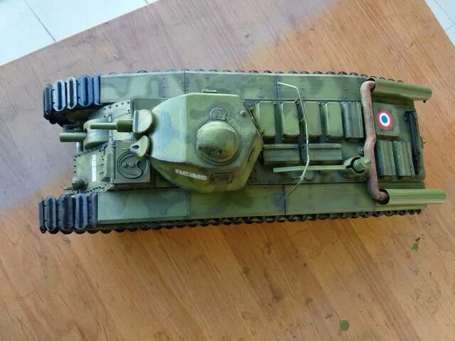 самодельный танк. самодельный танк из подручных средств. клуб азербайджанских моделистов. самодельный танк. танк самоделка.