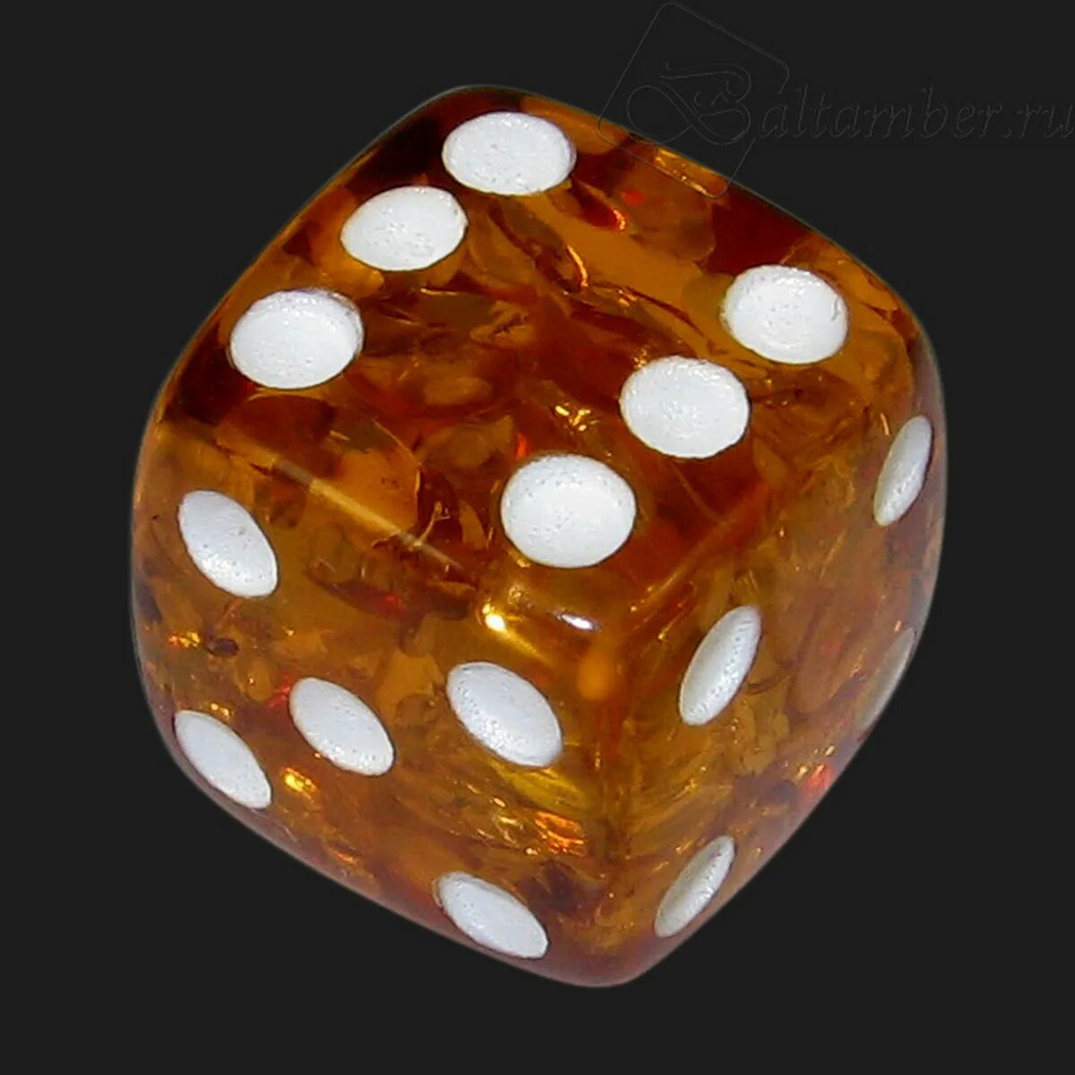 кольцо кубики янтарь купить. янтарные кости. янтарные кубики в калининграде. игральный кубик янтарь. янтарные кости.