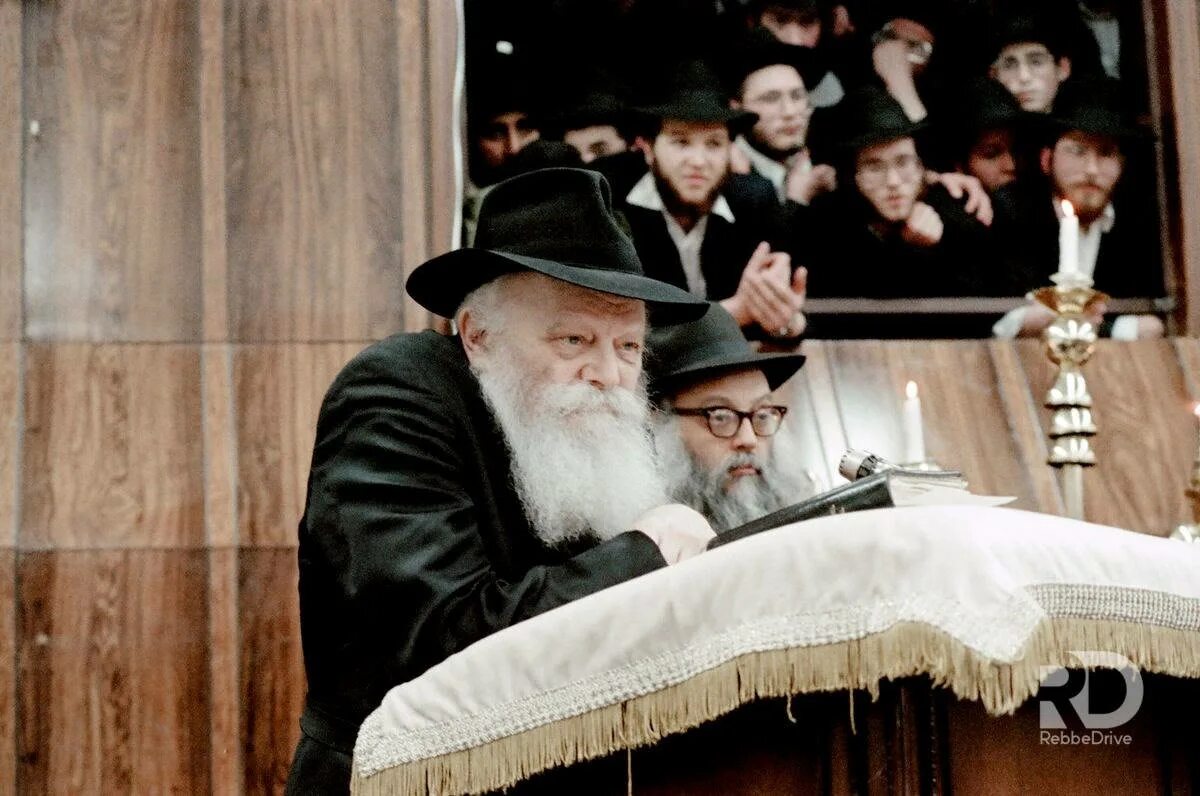 Ха машиах. Ха машиах. Еврейский мессия машиах антихрист. Иешуа обои. Иудейский йешуа.