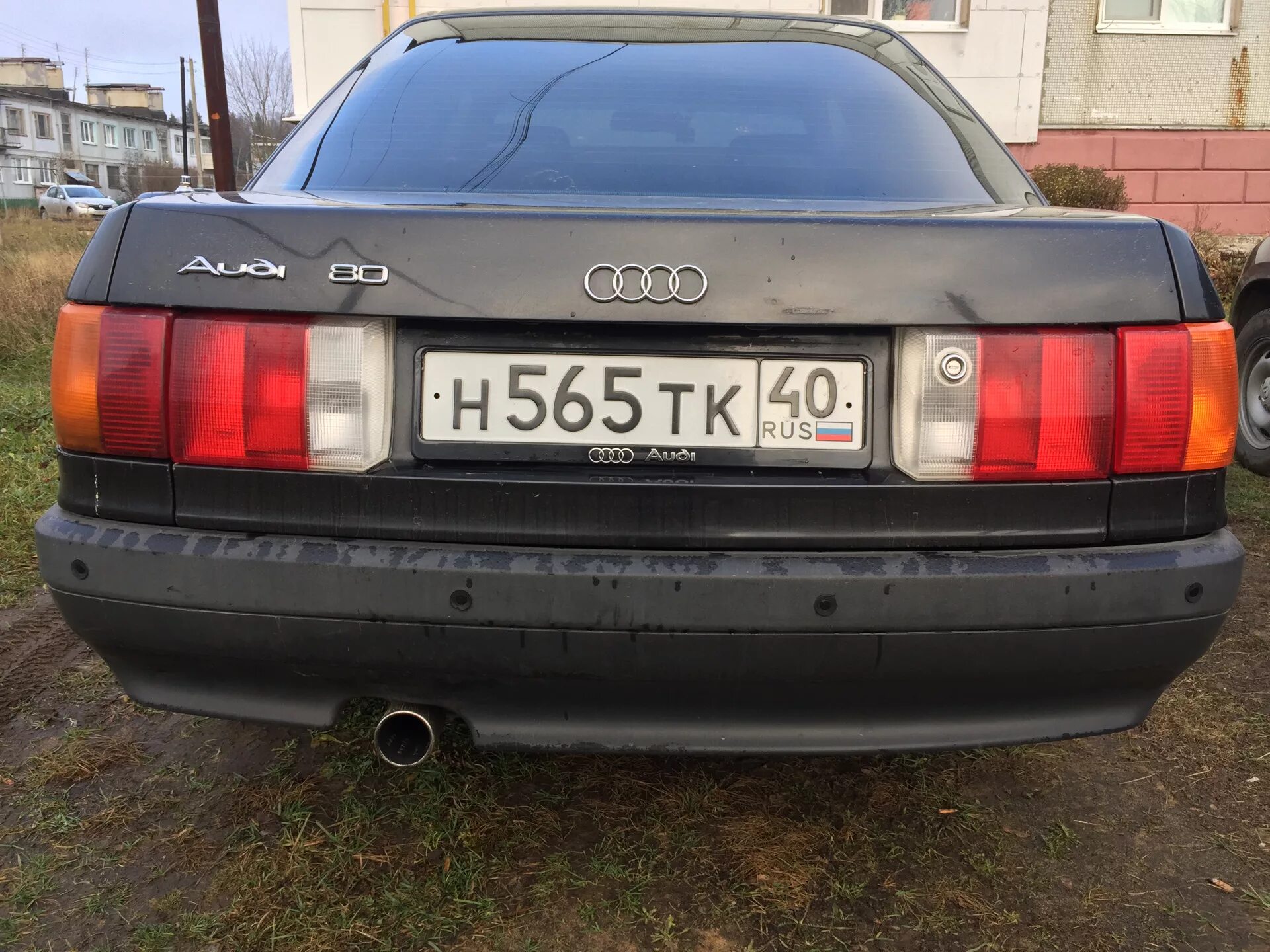 Бленда ауди купить. Бленда Audi 80 b3. Ауди 80 черная бленда. Бленда Ауди 80 ,2. Бленда черная на Ауди 80 б2.