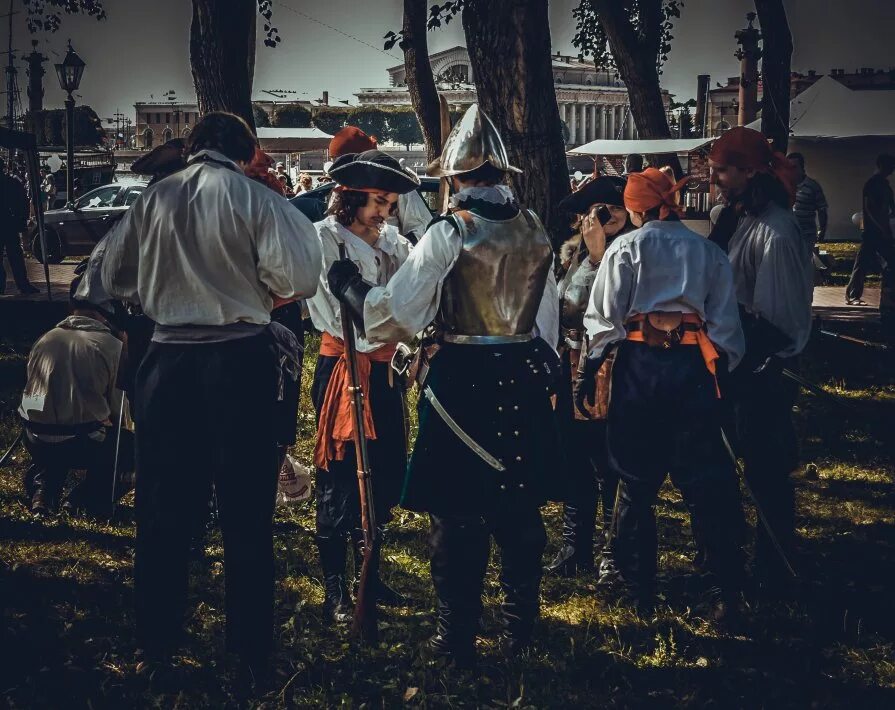 концептуальное мышление. кони айленд 1905. пираты 21 века фото. сша 19-20 века. американские рабочие 20-х годов.