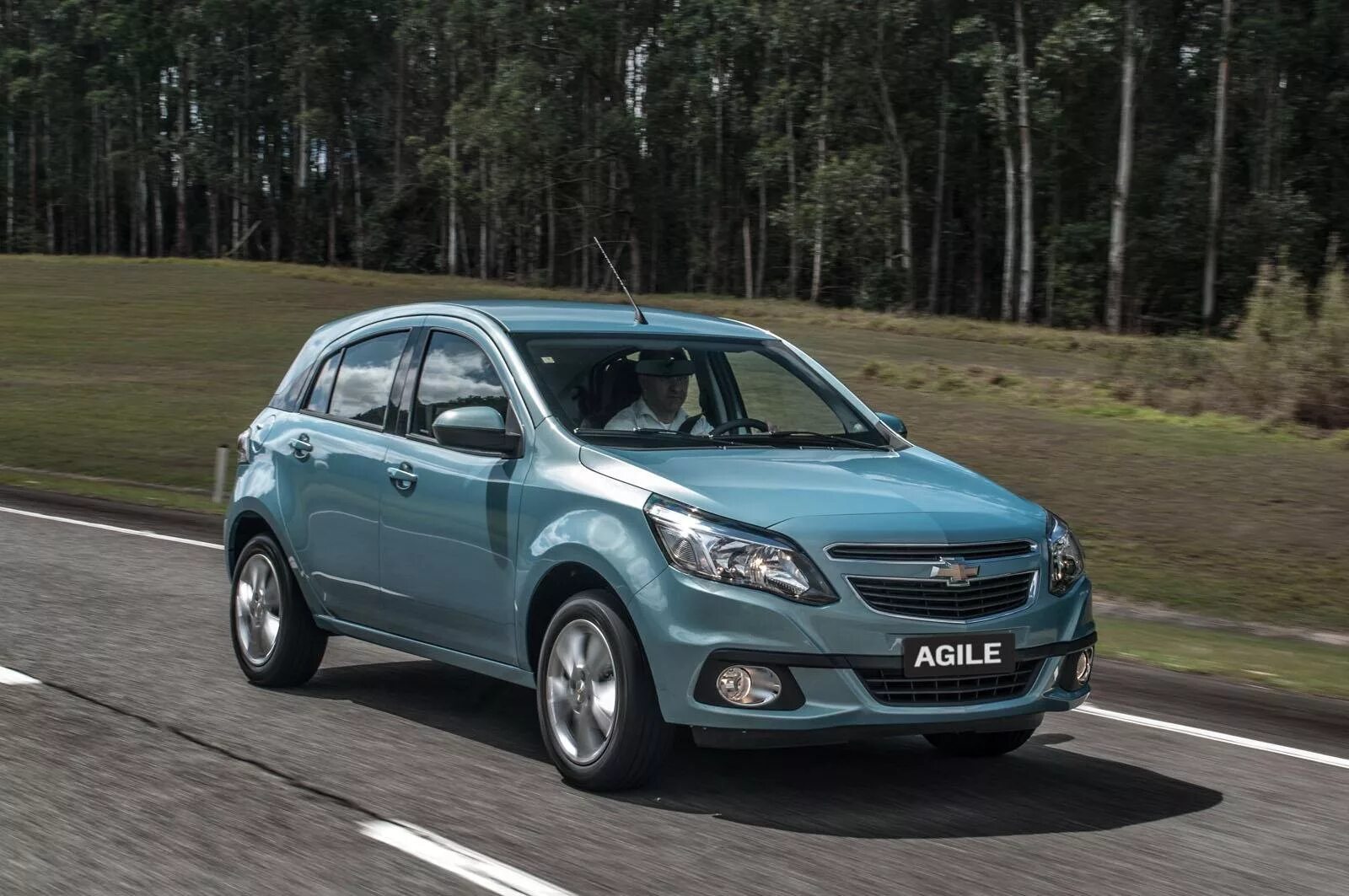 Agile 2013. Шевроле agile. agile автомобиль. chevrolet agile седан. картинка agile автомобиль.