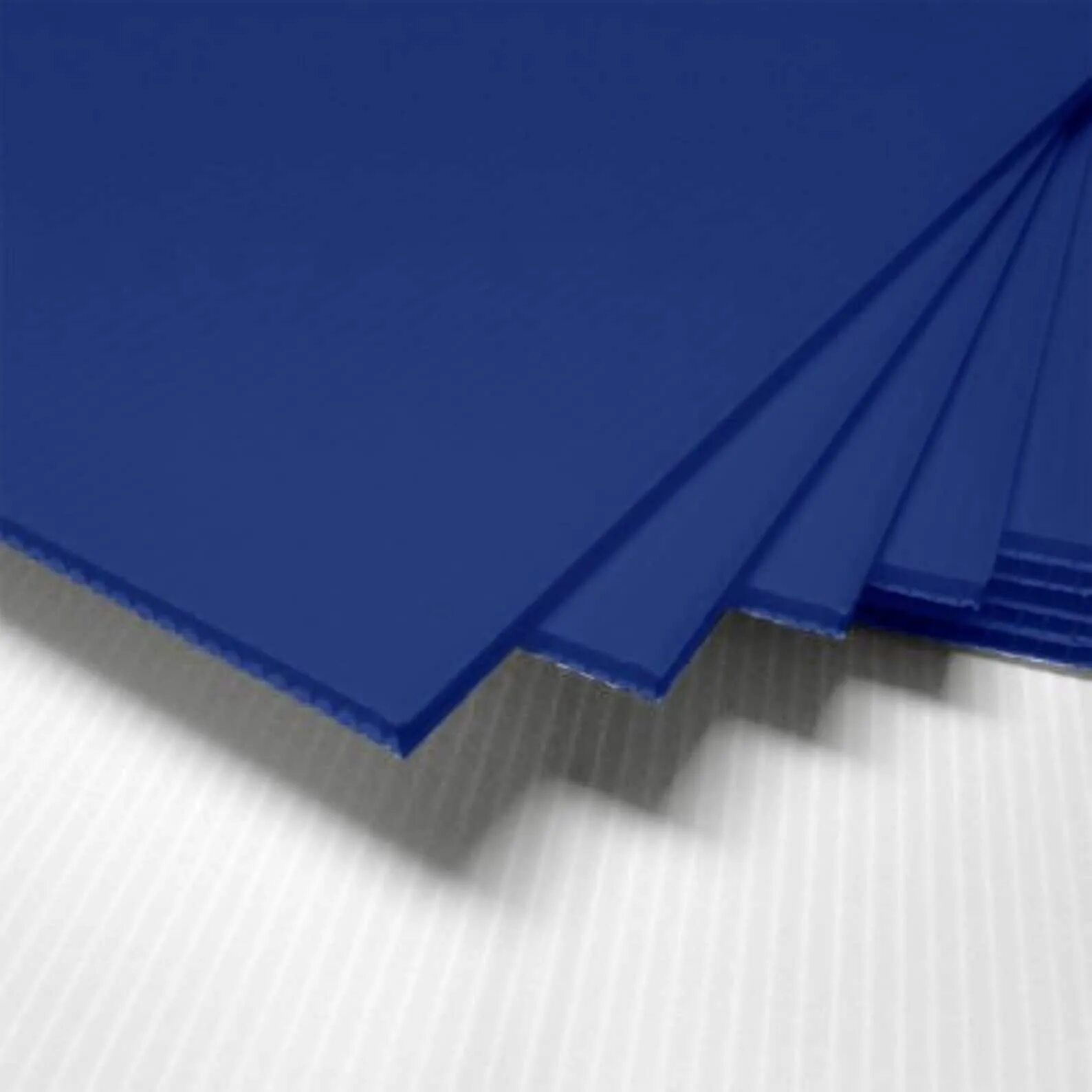 Пластиковый лист 4 мм. Пластик 18mm tiss. coroplast листовой 4 мм. coroplast sheet - 432x472x4 mm. лист пластика 2 мм.