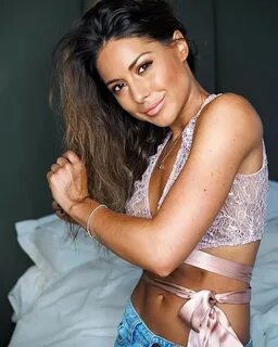 Louise Thompson Nude And Sexy 19 Photos The Fappening Free Download Nude Ph...