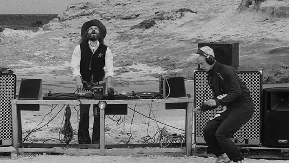 Легенда о каспаре хаузере фильм 2012. Vitalic poison lips. Poison lips клип. Легенда о каспаре хаузере. Vitalic premium.