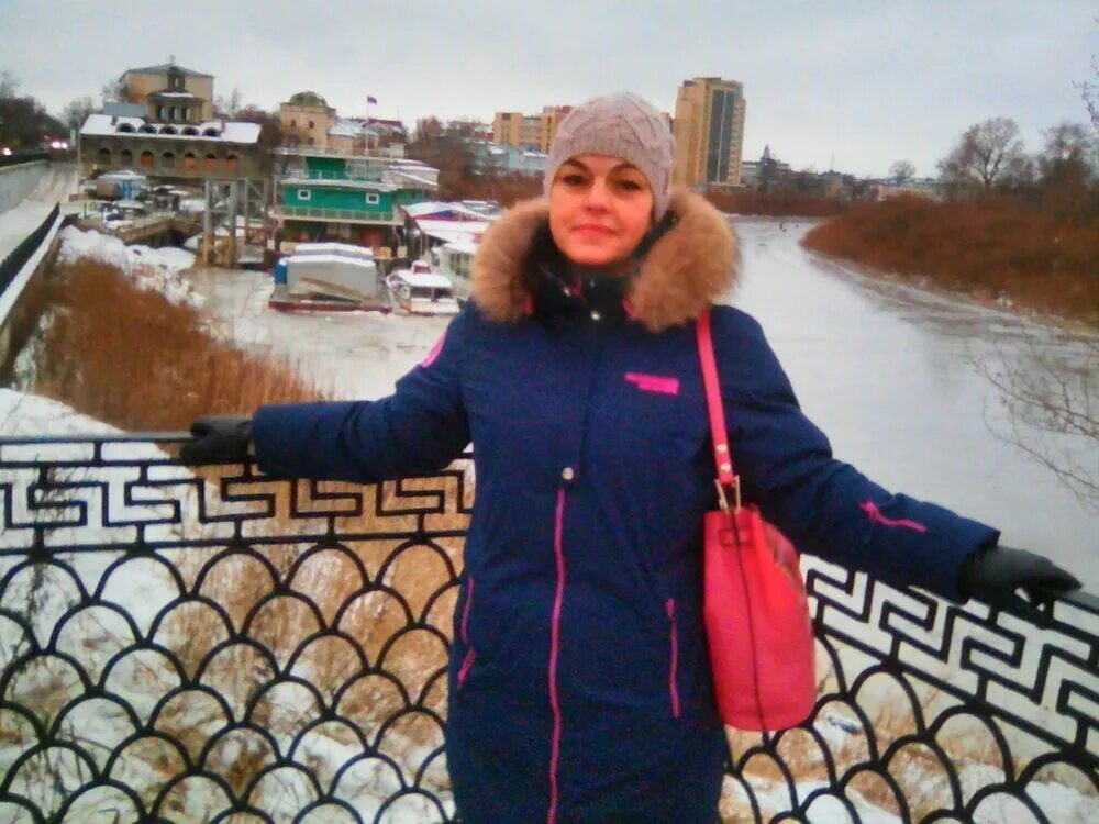 Женщины город рыбинск. Женщины город рыбинск. Одинокие женщины в рыбинске. Женщины из рыбинска. Девушки рыбинск.