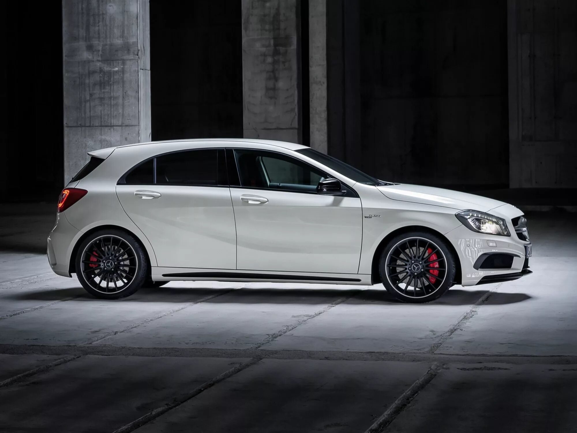 Mercedes benz a45 amg. Mercedes-benz a45 amg 4matic. мерседес а 45 хэтчбек. мерседес а45 амг. Mercedes-benz a45 amg w176.