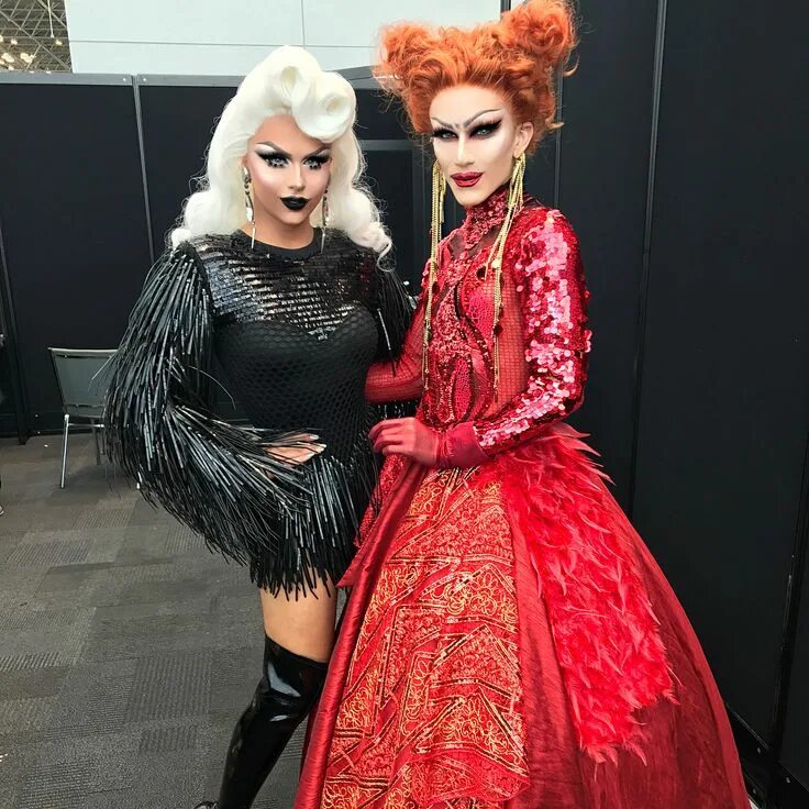 To drag up. Сапоги драг квин. дрэг квин красные сапоги. драг квин костюмы. farrah moan drag queens.