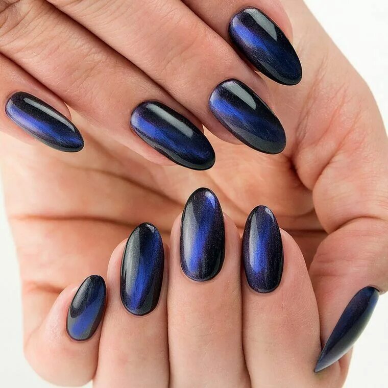 @mazotcu1 Linktree Cat eye nails, Holiday nails, Pretty nails
