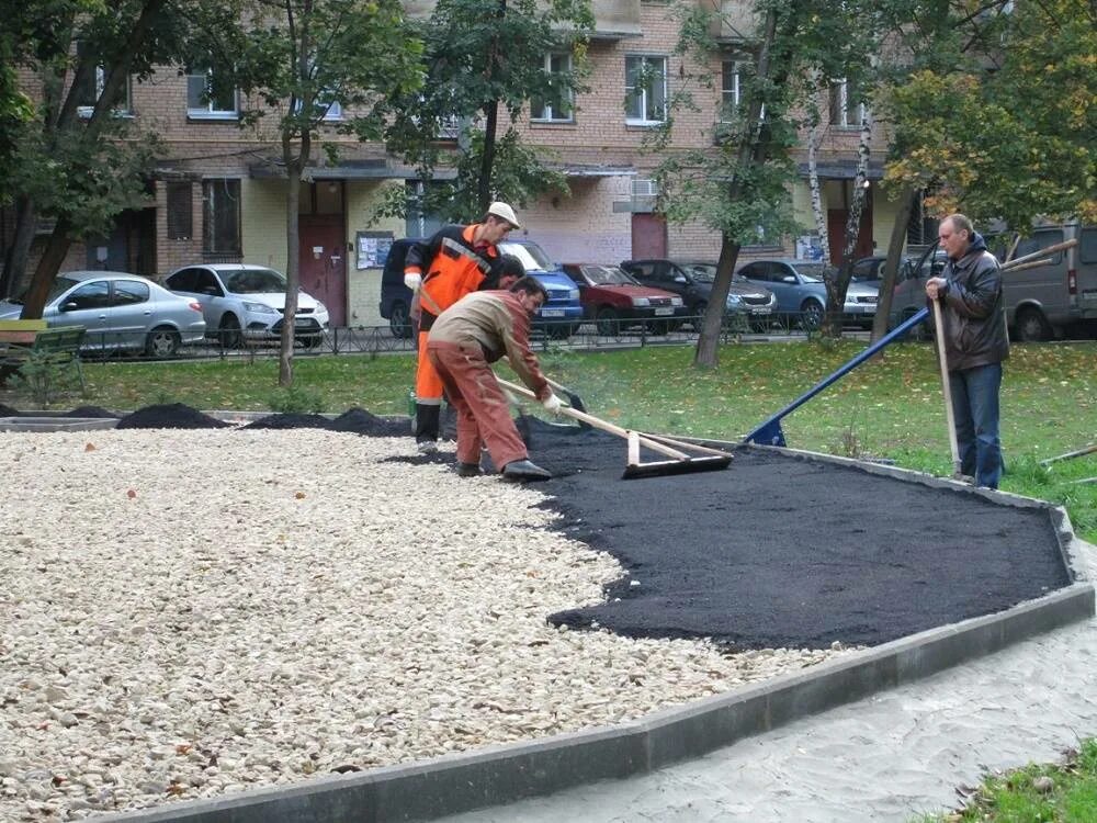 Благоустройство тротуаров. Благоустройство территории асфальт. Укладка асфальта. Укладка асфальтобетонного покрытия. Технология холодного асфальта