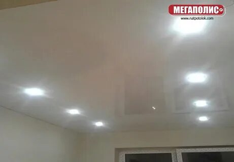 Минусы глянцевых натяжных потолков