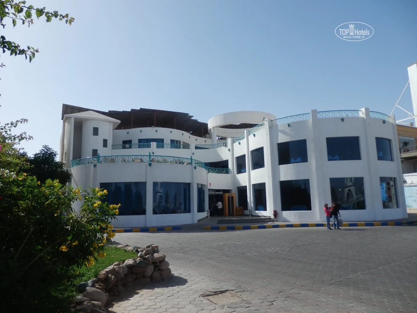 Sharm cliff resort 3 египет. Cliff resort 4. Sharm cliff resort 4 фото. Sharm cliff 3. Secret cliff resort & restaurant 4*.