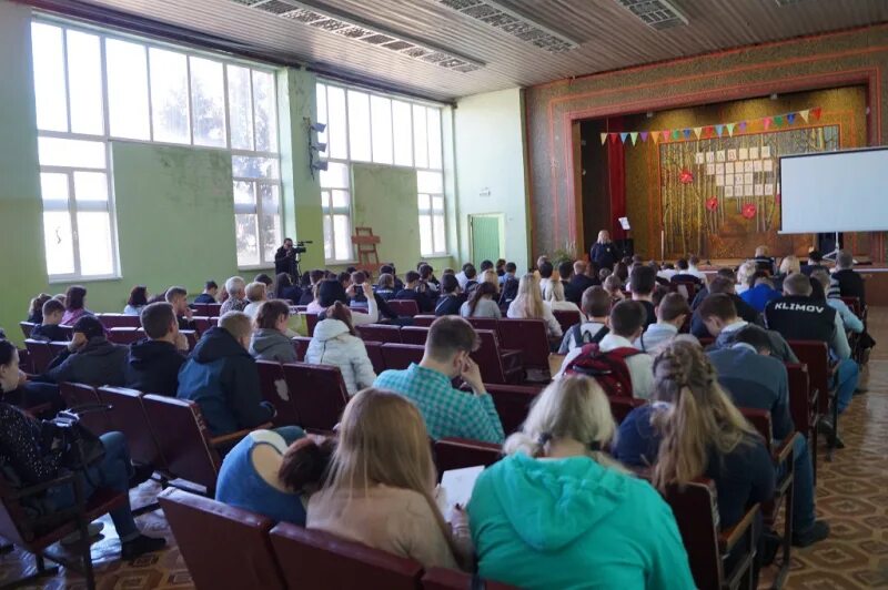 Гапоу мо профессиональный колледж московия. Колледж кашира. Профессиональный колледж московия жуковский. Колледж в кашире фото. Колледж в кашире.