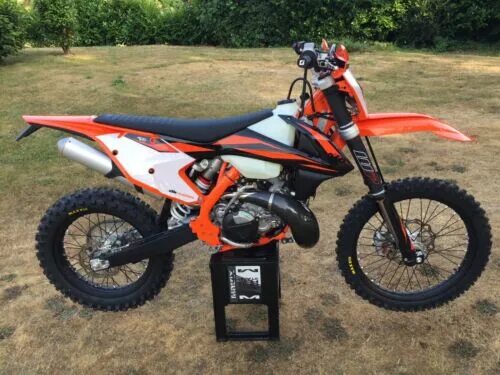 Ktm 250 exc-f. Ktm sx exc. Пластик для ktm lc4 400. Ktm sx exc. Ktm sx 450 эндуро.