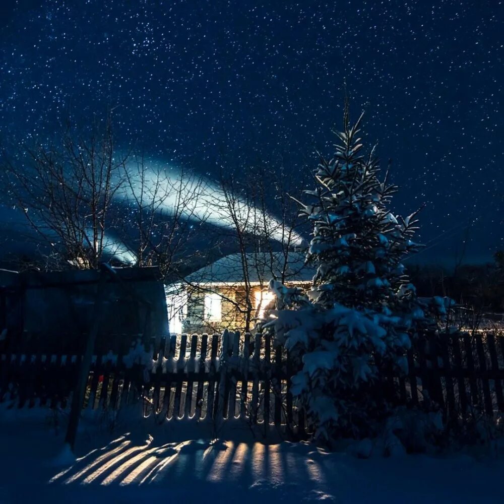 Деревня зимой ночью. Ночь в деревне. Зима ночь деревня. Зимняя ночь в деревне. Ночные хаты