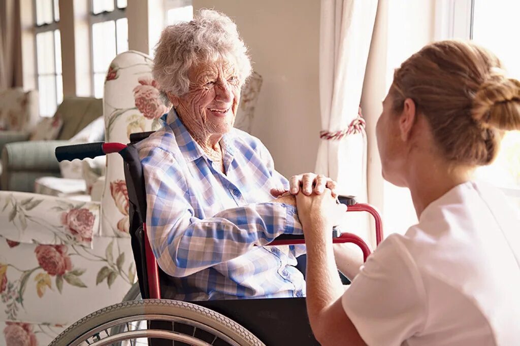 Пансионаты для психически больных nursing home. Пожилые и инвалиды. Пожилые люди. Пожилые люди и инвалиды. Дом пенсионеров.