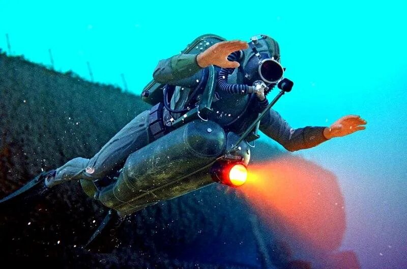 Аквалангист военный. Боевой водолаз. Боевые аквалангисты. Водолазы ВМФ.