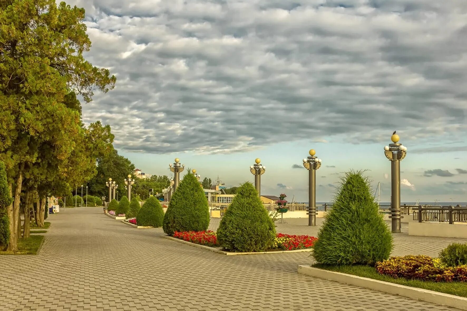 Краснодарский край город курорт анапа. Центральная набережная анапы. в городе анапе центральная набережная. городская набережная анапа. анапа центр набережная.