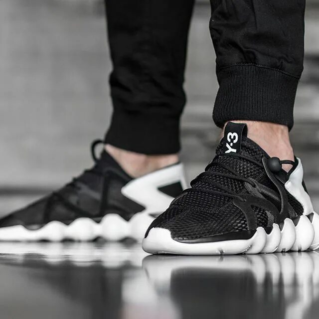 Adidas y 3 Kyujo. Адидас y3 кроссовки мужские. Адидас y-3 белые. Кроссовки адидас y-3.