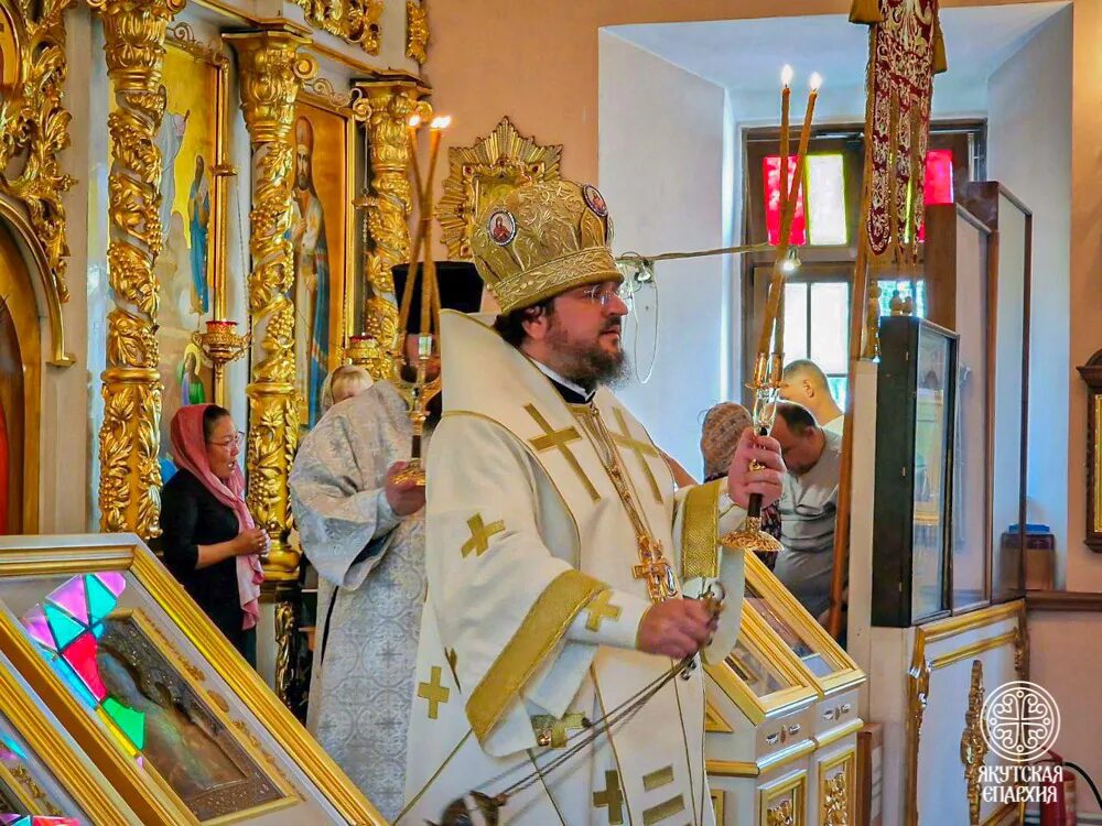 Служба в кафедральном соборе минска. Благовещенский собор расписание. Патриарший собор во имя воскресения христова. Кафедральный собор сошествия святого духа. Служба в кафедральном соборе минска.