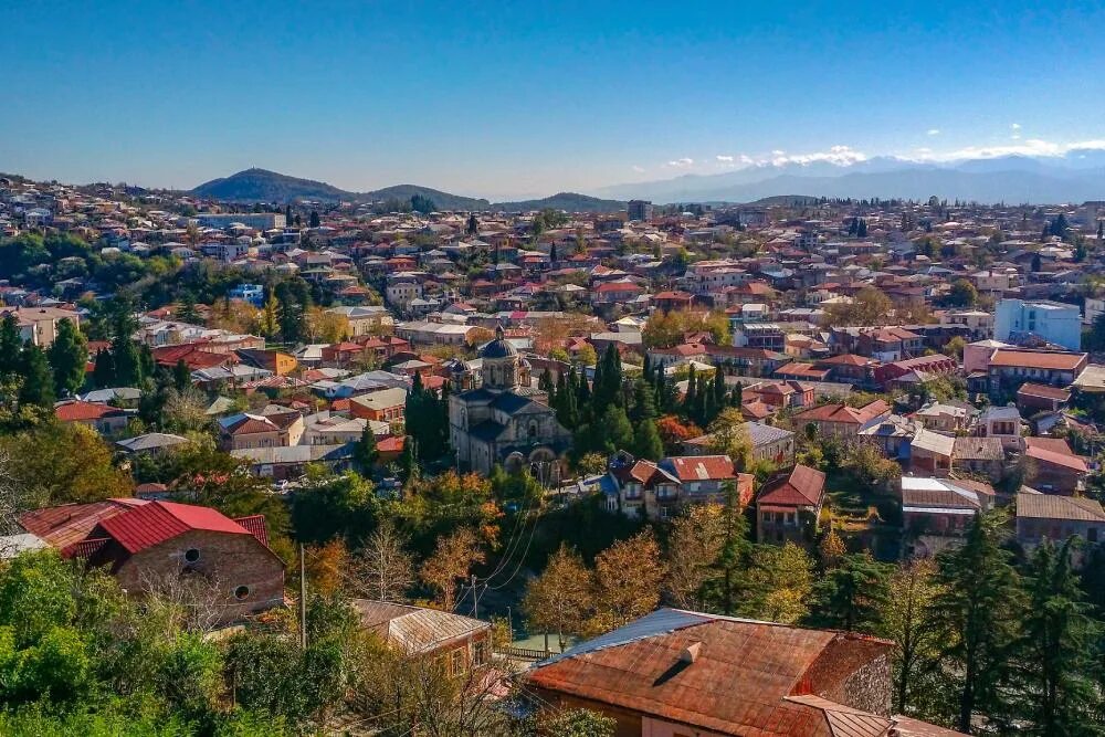 Кутаиси это. Фонтан кутаиси колхидский фонтан. Фуникулер кутаиси. Кутаиси канатная дорога. Кутаиси это.