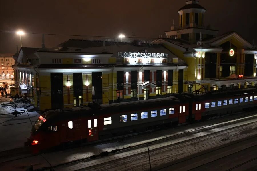 Эп2д Новокузнецк. Эп2д Новокузнецк Междуреченск. Электропоезд Новокузнецк Междуреченск. Электропоезд Новокузнецк. Поезд новокузнецк новосибирск купить