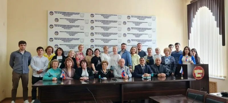 Нотариальная палата республики дагестан. Президента нотариальной палаты дагестана шамсутдина джалаев. Счетная палата рд. Нотариальная палата рд. Нотариальная палата узбекистана.