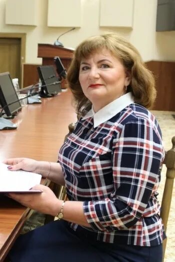 Лидский исполнительный комитет. Начальник отдел идеологии новогрудского райисполкома. Лидский исполнительный комитет. Лидский исполнительный комитет. Сайт лидского рик.