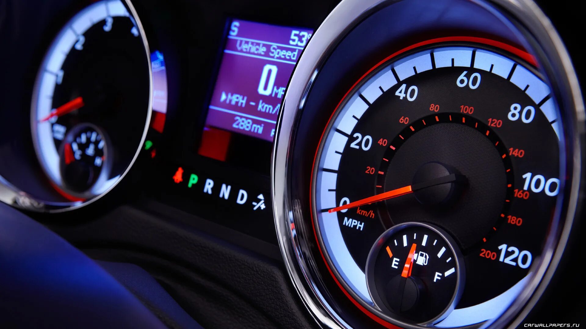 панель со спидометром. панель со спидометром. спидометр. панель автомобиля. панель со спидометром.