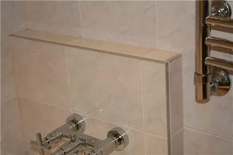 Трубы в ванной и плитка