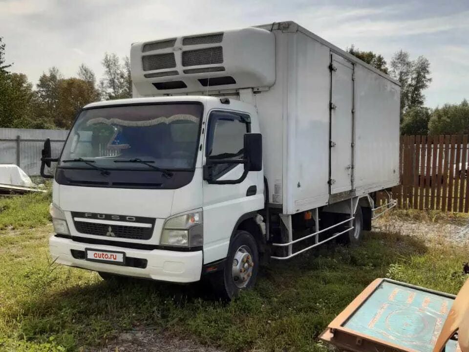 Дром хабаровский край продажа грузовиков. Mitsubishi Fuso Canter рефрижератор. Mitsubishi Fuso Canter 2012. Mitsubishi Carter 2012. Фусо Кантер рефрижератор.