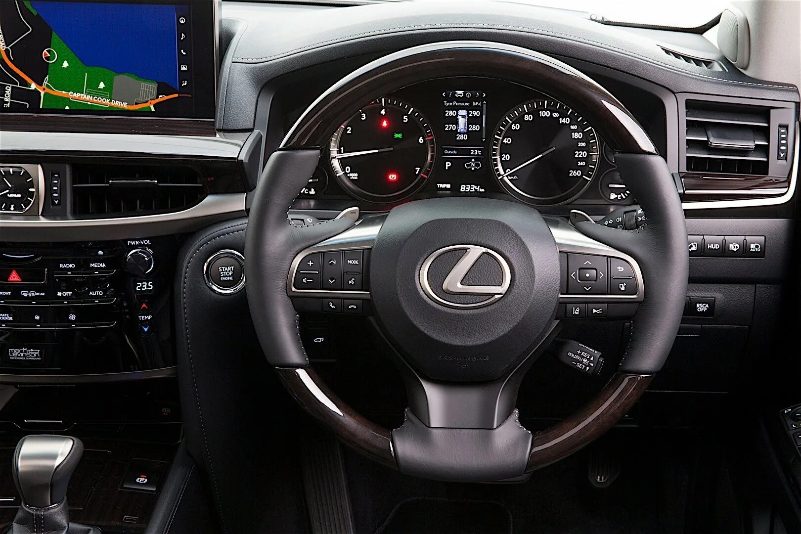 Lexus nx 350 мультимедиа. Панель лексус ис 250. Панель управления лексус. Панель lexus rx400h. Панель управления лексус.