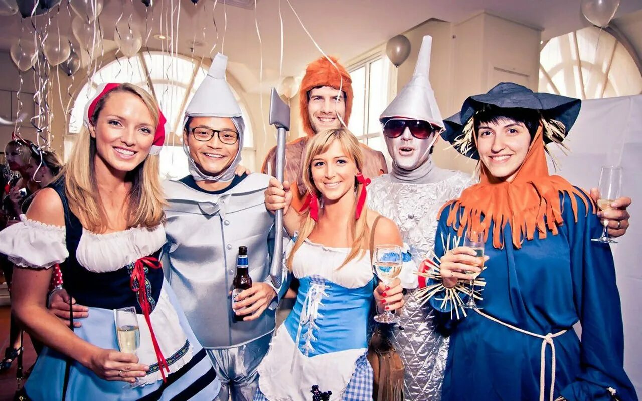 Стилизованная вечеринка. Костюмированная вечеринка. Костюм на новогоднюю вечеринку. Стилизованная вечеринка. Костюм на новогоднюю вечеринку.
