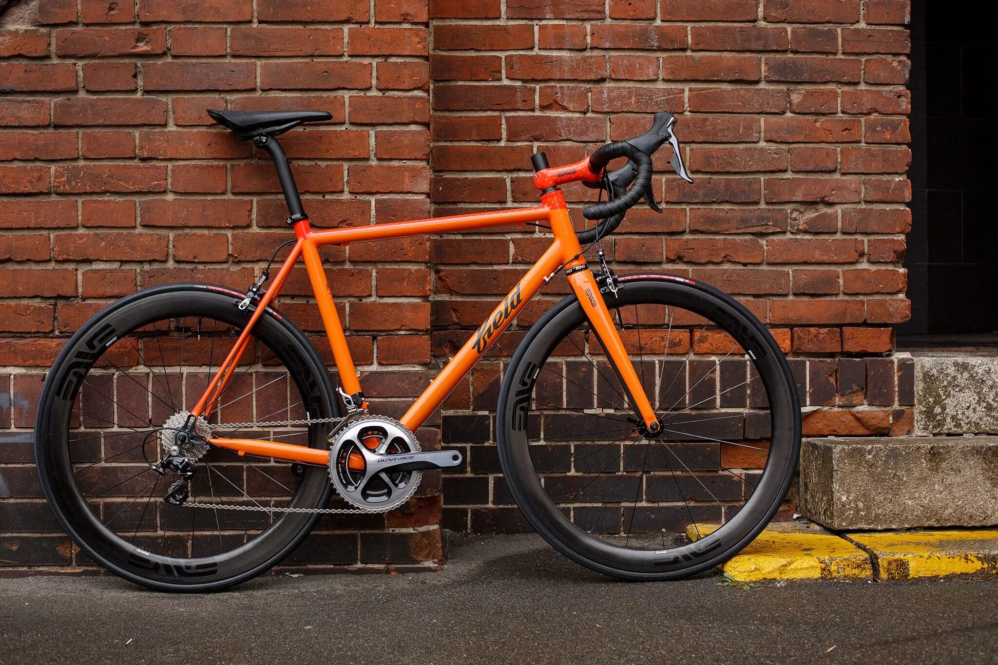 Велосипеды Orange Bikes. Gestalt g500 велосипед. МТБ велосипед черно оранжевый. Велосипед Gestalt Bicycle шоссейный. Цвета рамы велосипеда