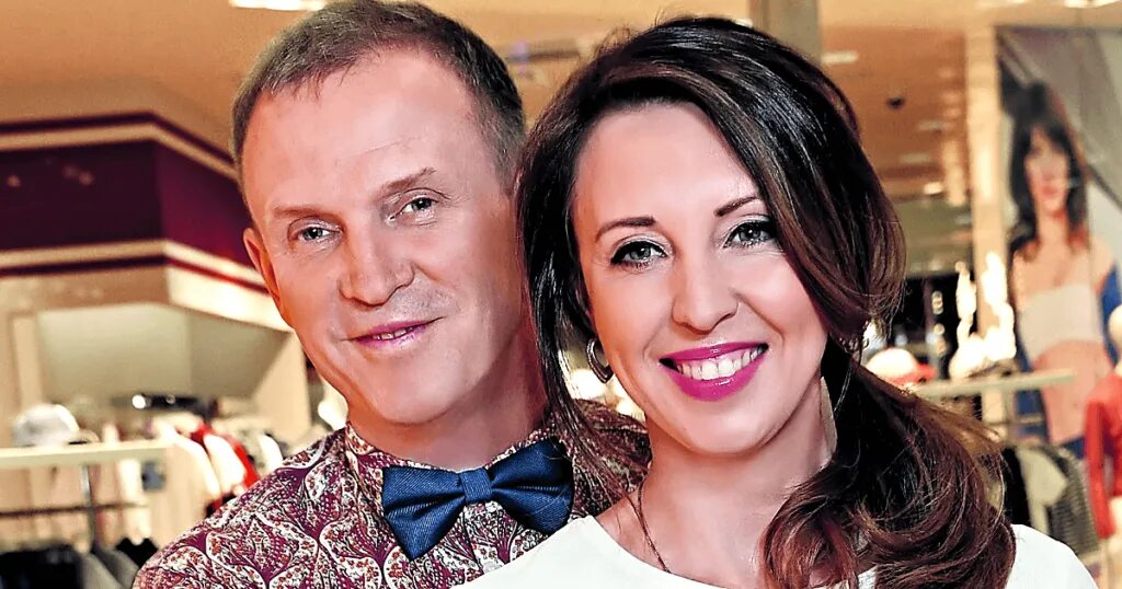 Жена василия рыбина фото. Сенчукова. Вокалист группы дюна. Год рождения рыбина. Группа дюна рыбин.