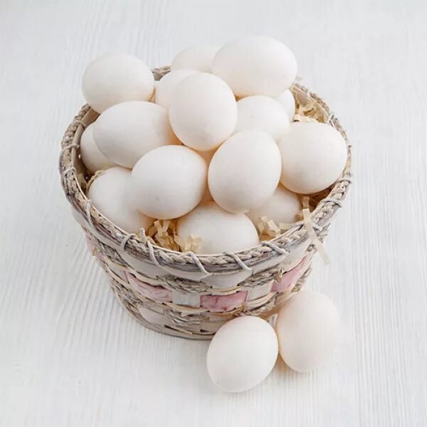 Яйца купить ставрополь. Яйцо куриное с-1, 30шт. Яйца Недюревка. Деревня Недюревка яйца. Яйцо белое.