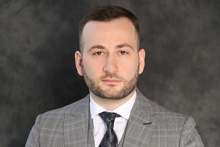 Атлас городенкер. Крылов мгимо. Данелян елена александровна евроинвест девелопмент. Городенкер борис. Директор службы заказчика синара девелопмент екатеринбург.