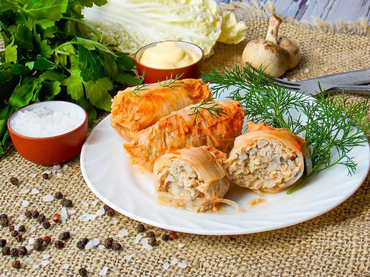 Голубцы, тушенные в сметане Рецепт, пошаговый, как приготовить, видеорецепт - см