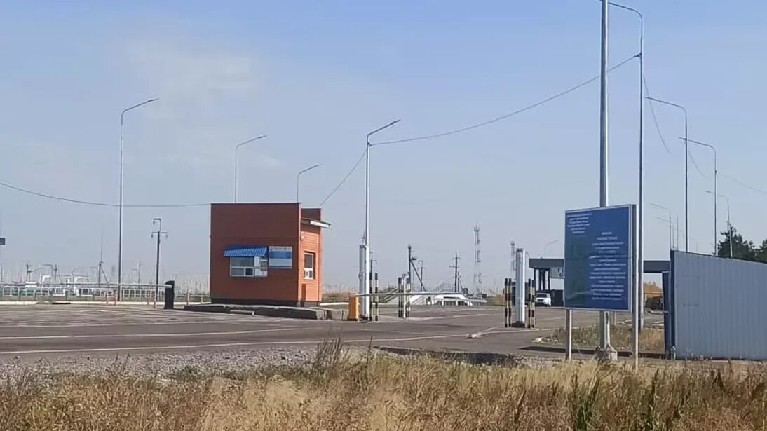 Граница петропавловска казахстан. Граница казахстана с россией. Граница петропавловск омск. Автомобильная граница с казахстаном. Троицк граница с казахстаном.
