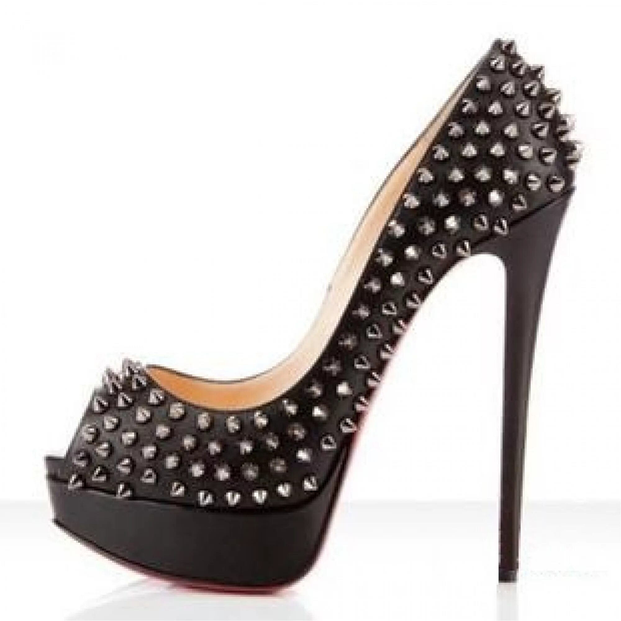 сапоги с шипами. ботинки с шипами женские. ботинки с шипами женские. ботинки с шипами. туфли с шипами christian louboutin pigalle.